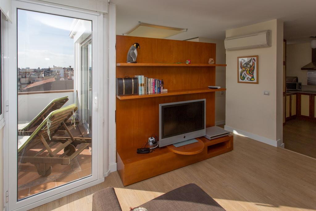 Gaudi Views Apartment バルセロナ エクステリア 写真